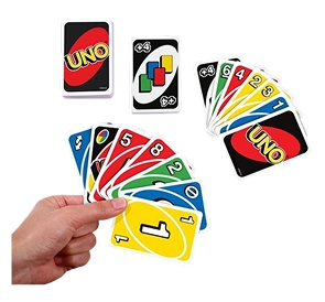 UNO klassiek kaartspel met kleurrijke genummerde kaarten en deck